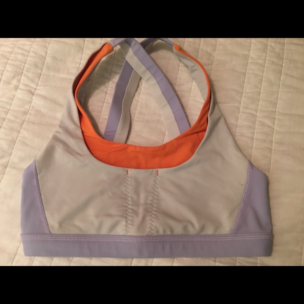 Lululemon sports bra . OPEN TO OFFERS